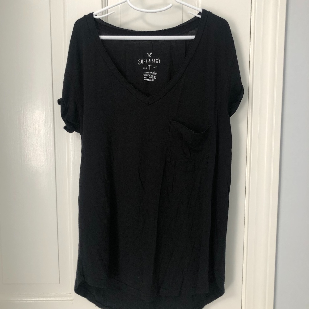AE Soft & Sexy Black Pocket V-Neck Tee